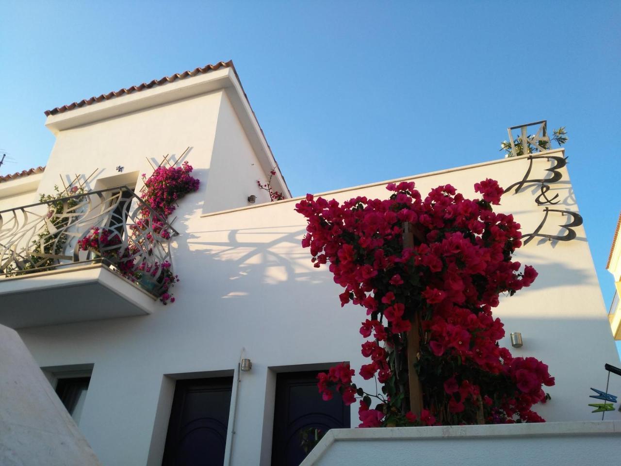 B&B Domus De Janas Санта-Тереза-Галлура Экстерьер фото